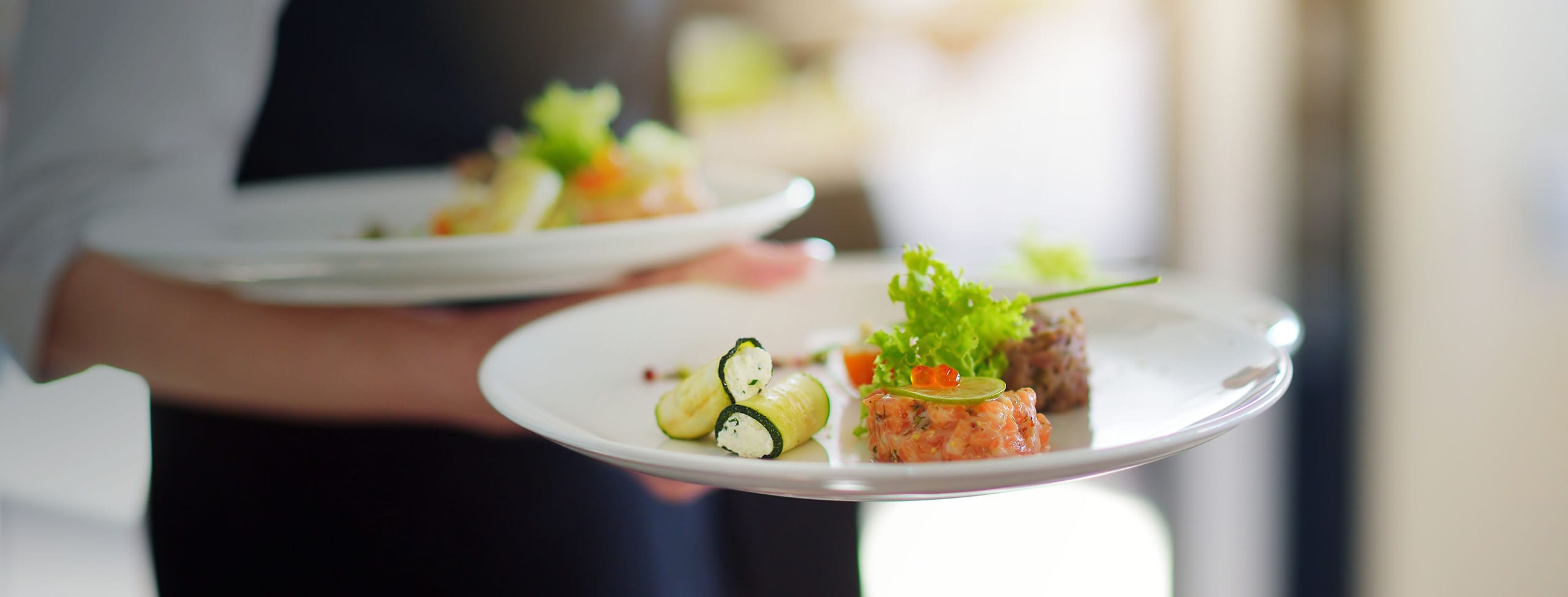 Restaurants Are Steadily Cutting Out Cash