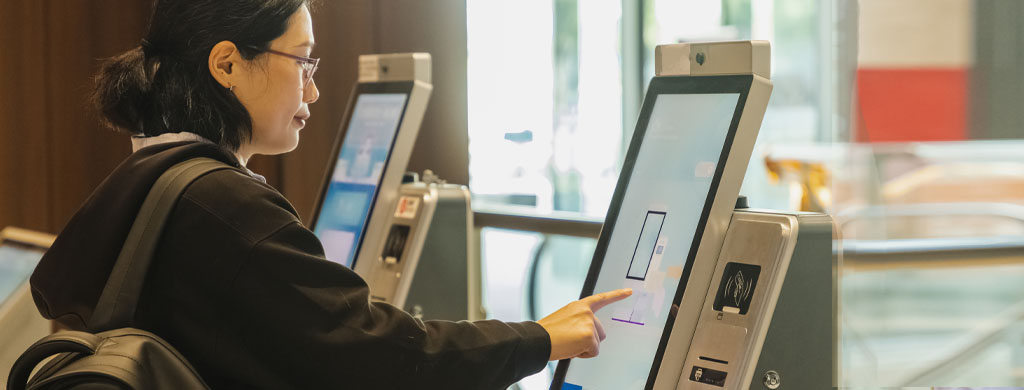 Role of Professional Services in Enabling Omnichannel Guest Journeys